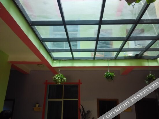 Пучжэхэй: Puzhehei Yunshu Youth Hostel