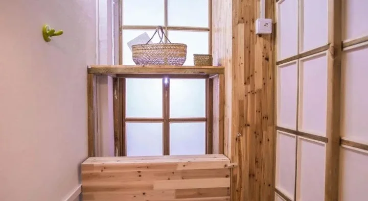 Ухань: Wuhan Read  Book Hostel