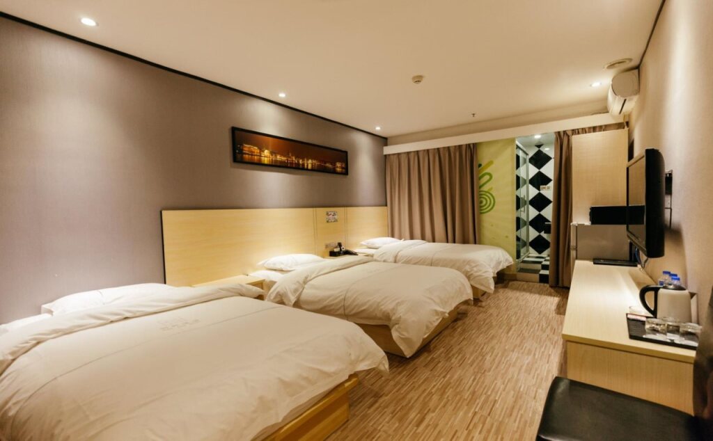 Гуанчжоу: 24 Tomorrow Hotel