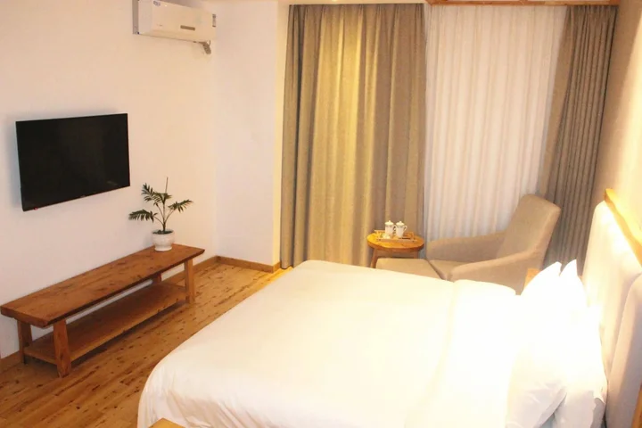 Чэнду: Qingju Chengdu Tidu Branch