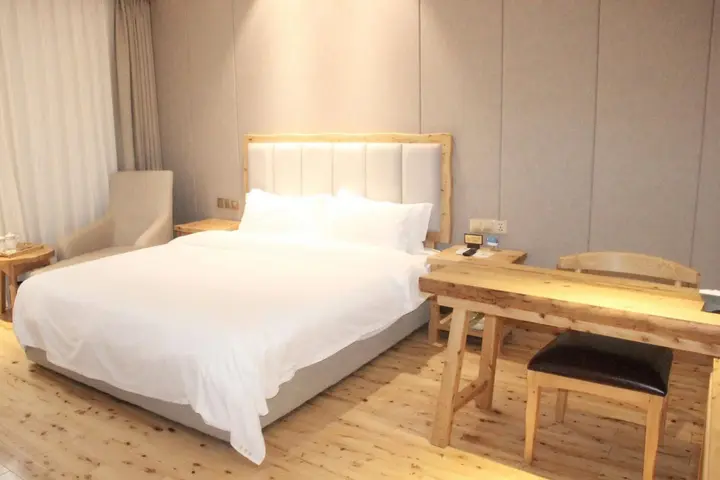 Чэнду: Qingju Chengdu Tidu Branch