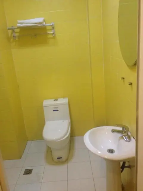 Гуйлинь: Huali Travel Jiangjing Inn (Guilin Railway Station)