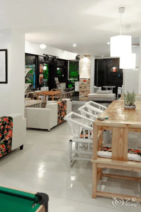 Гуйлинь: Huali Travel Jiangjing Inn (Guilin Railway Station)