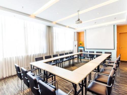 Ухань: Jinjiang Inn Wuhan Wujiashan Development District Branch