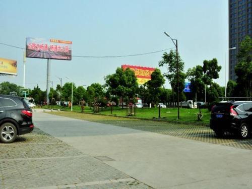 Ухань: Jinjiang Inn Wuhan Wujiashan Development District Branch