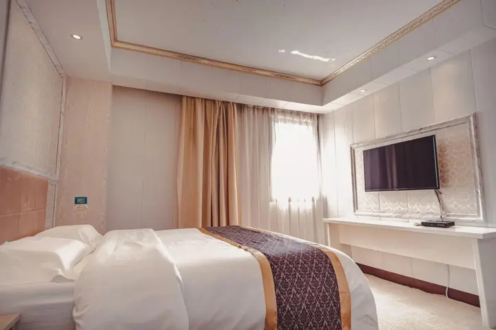 Гуйлинь: Guilin Crown Prince Hotel