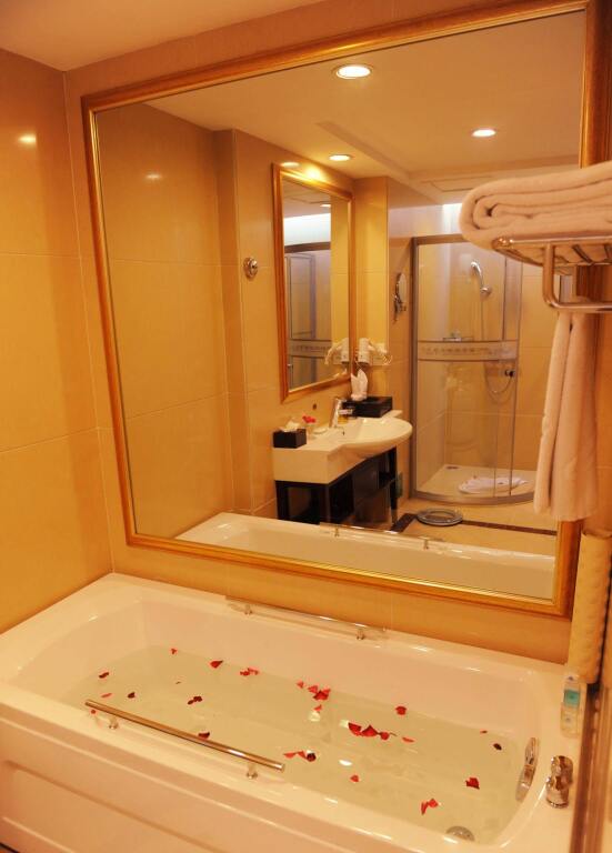 Уху: Wuhu Garden Hotel Maritim