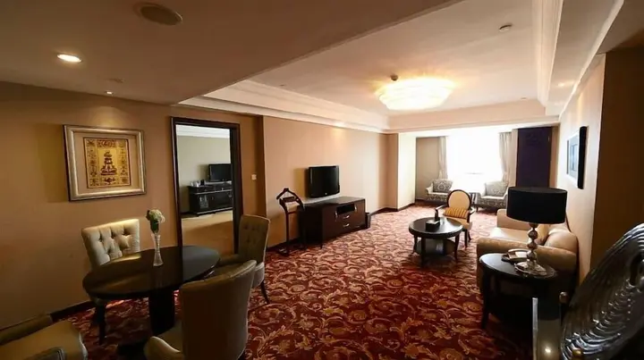 Уху: Wuhu Garden Hotel Maritim