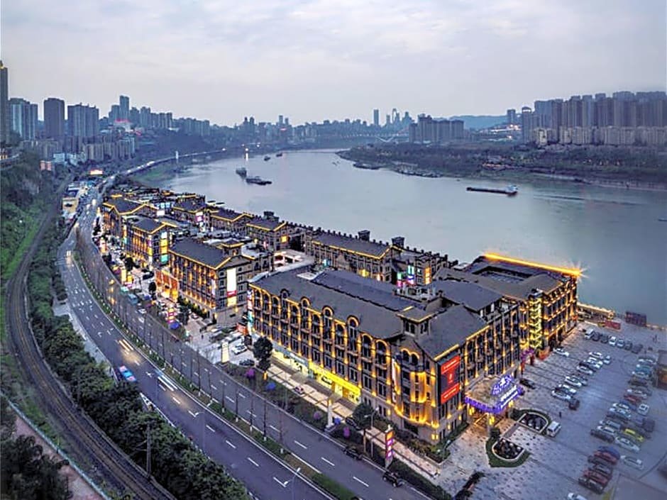 Чунцин: Chongqing Riverside Hotel