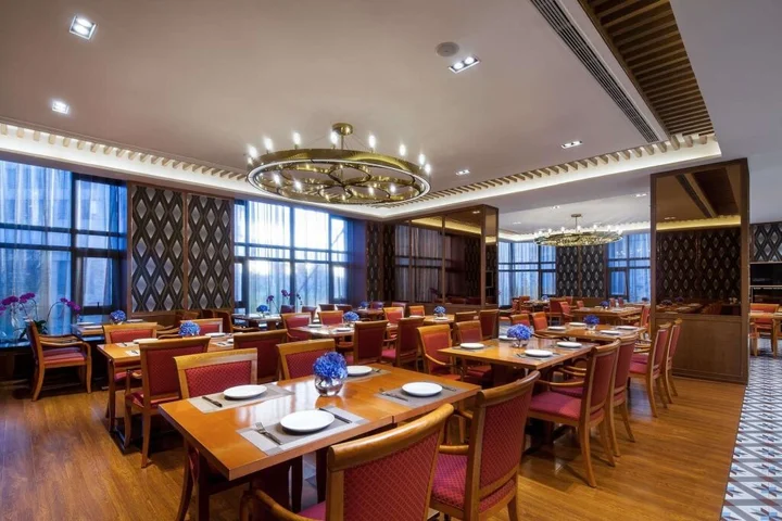 Шанхай: Ramada Shanghai Songjiang
