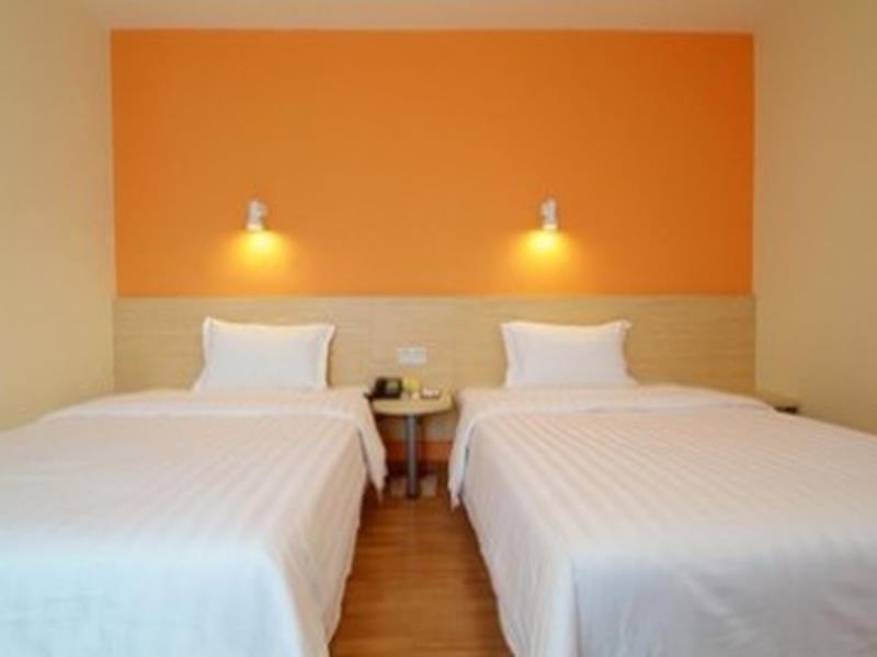 Вэйнань: 7 Days Inn Weinan Dongfeng Avenue Branch