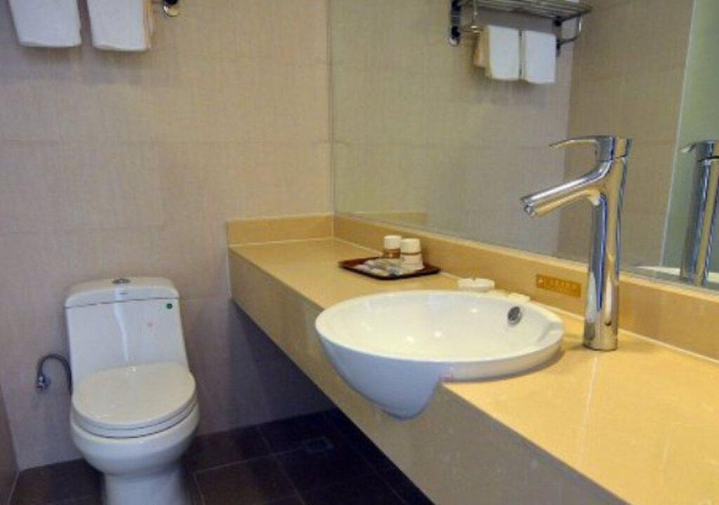 Пэнлай: Jinjiang Inn Select Yantai Penglaige