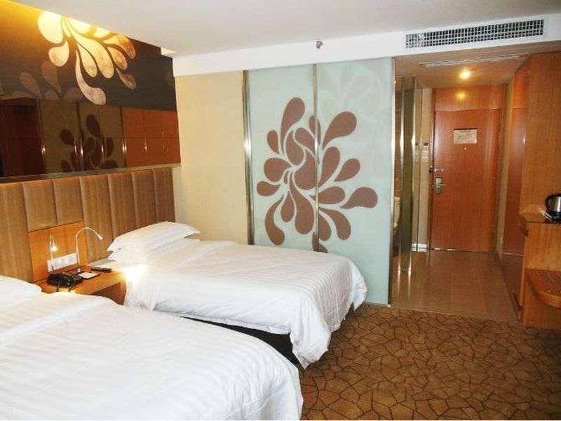 Наньчан: Jinjiang Metropolo Nanchang Honggutan Wanda Plaza