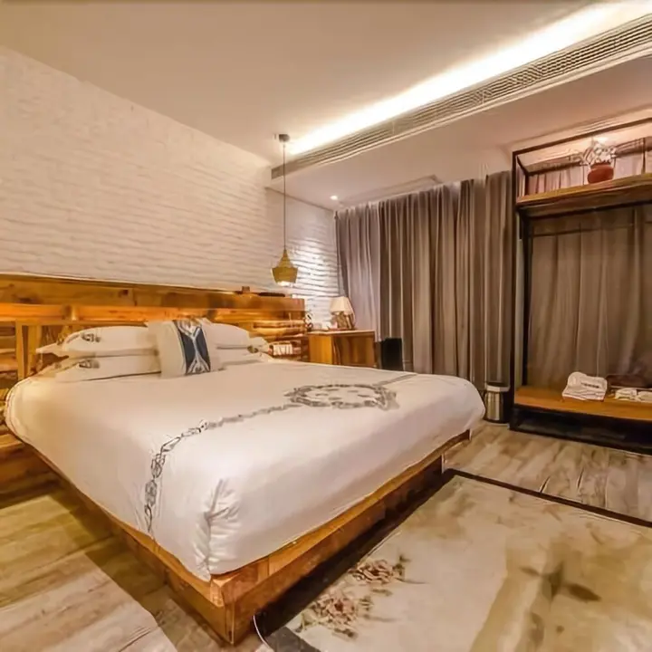 Хуаншань: Jietou Xiangwei Inn