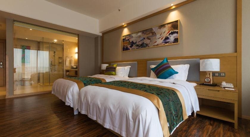 Гуйлинь: Guilin Roshan Lake Hotel