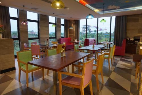 Гуйлинь: Guilin Roshan Lake Hotel