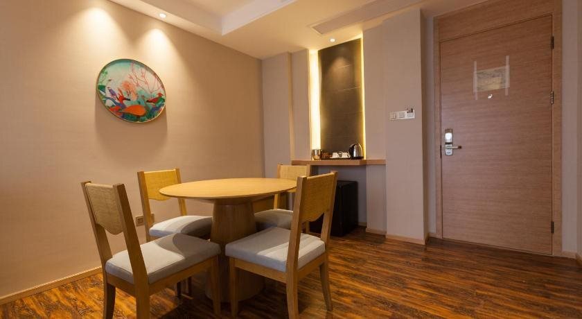 Гуйлинь: Guilin Roshan Lake Hotel