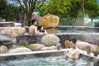 Гуйлинь: Guilin Roshan Lake Hotel