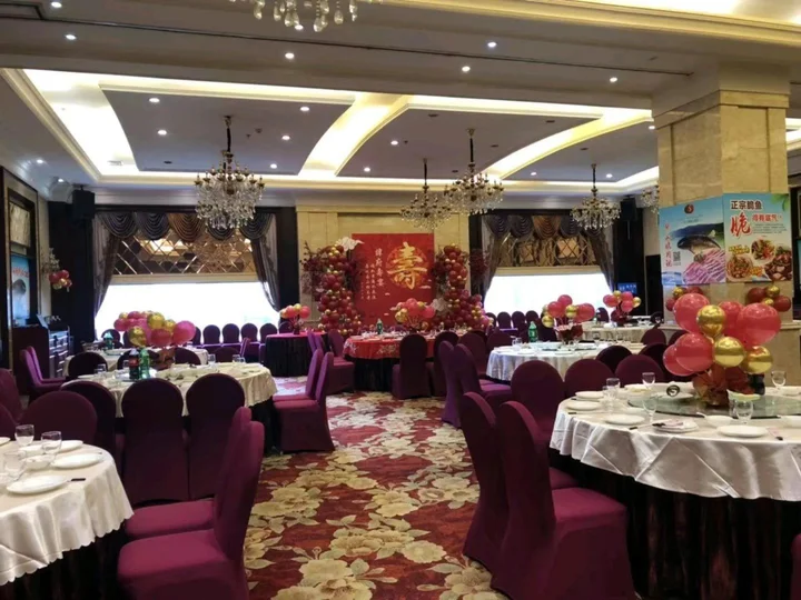 Джиангме: Sanbu Holiday Hotel