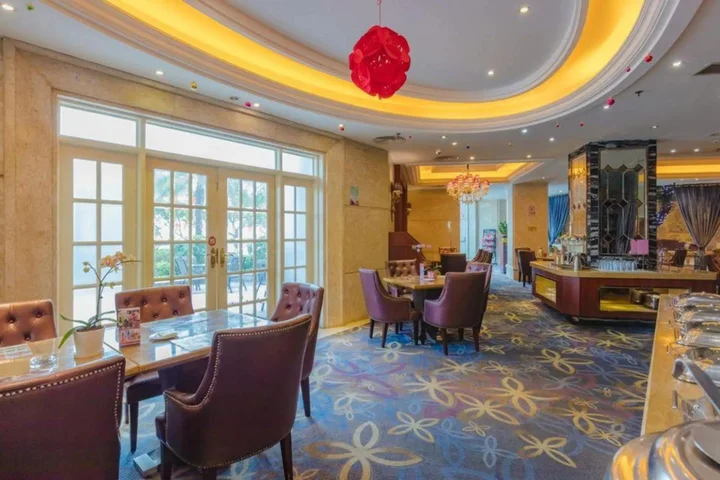 Джиангме: Sanbu Holiday Hotel