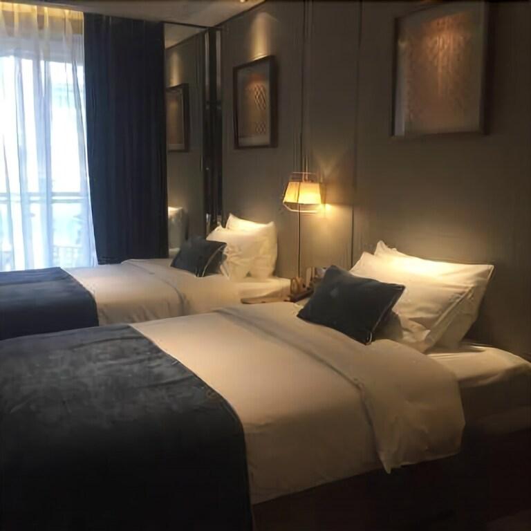 Чэнду: Haoyue Four Seasons Hotel
