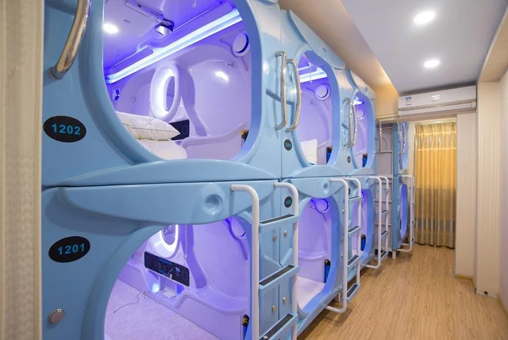 Чанша: You Wo capsule Hostel