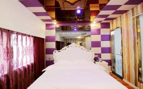 Циндао: Qingdao 7 Nights Hotel