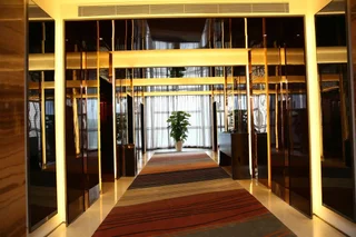 Цзинин: Hetai Hotel