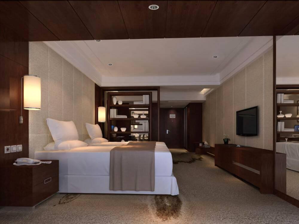 Тайчжоу: Jiangyan Shijiyuan International Hotel