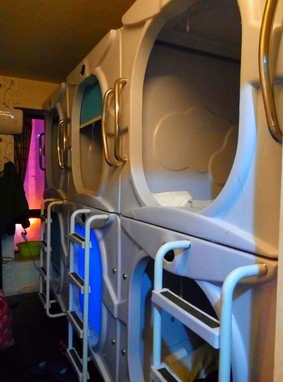 Чжэнчжоу: Meet Space capsule Youth Hostel