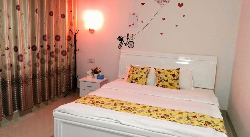 Шаогуань: Danxiashan QQ Hostel