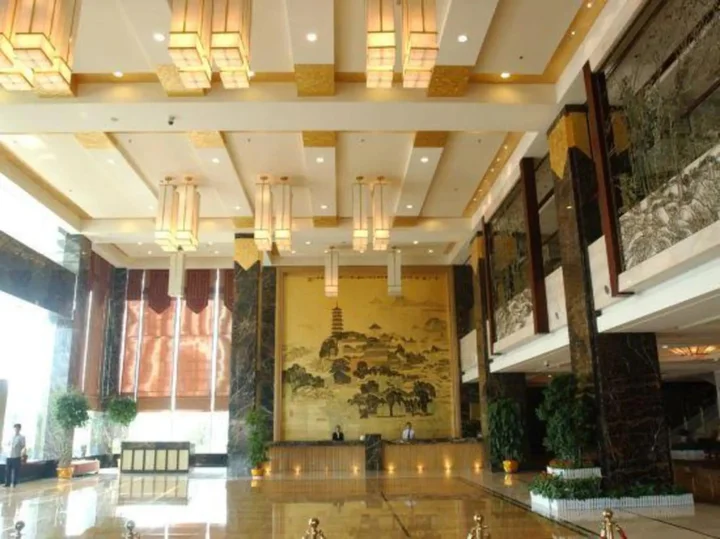 Чжэньцзян: Changjiang Hotel