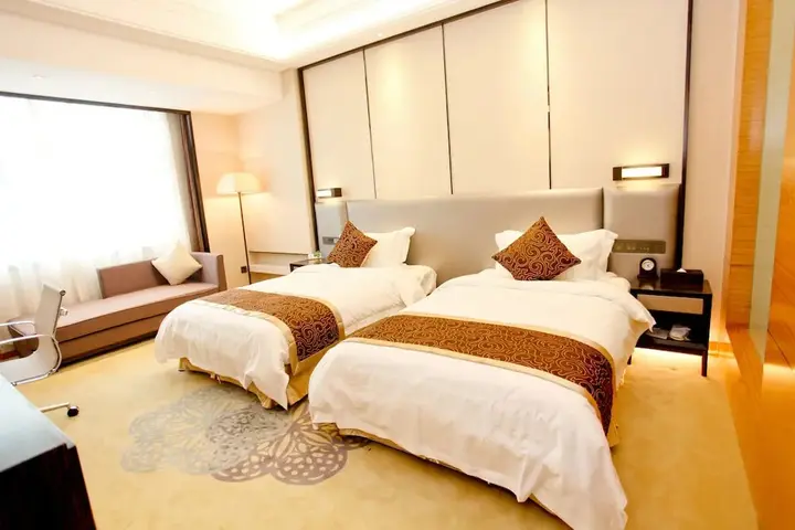 Ухань: Lamtin Longwin Hotel Wuhan