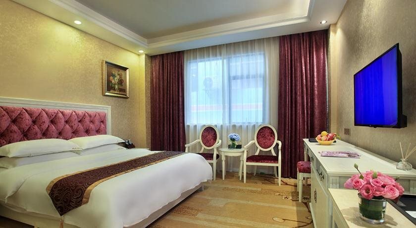 Гуйлинь: Shengshi Grand Hotel
