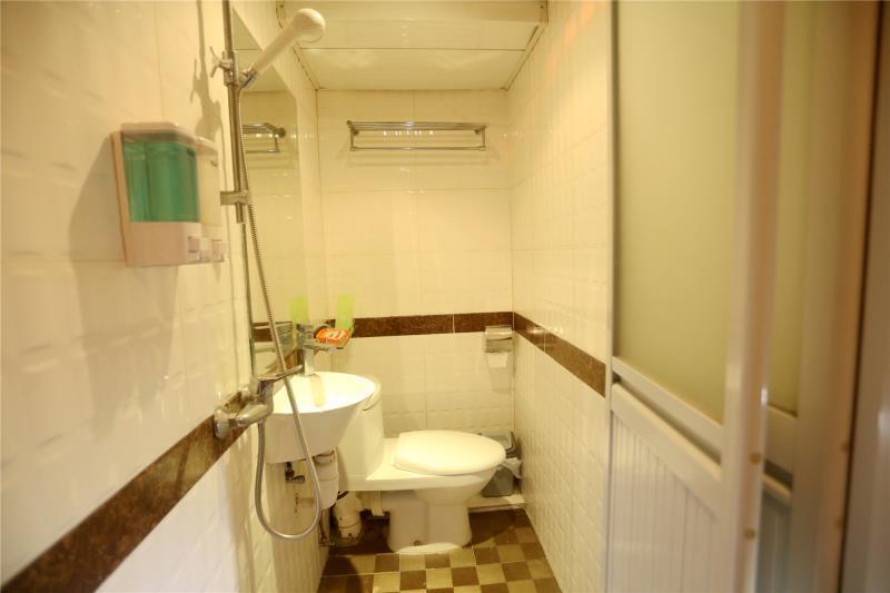 Коулун: Lucky Comfort Inn