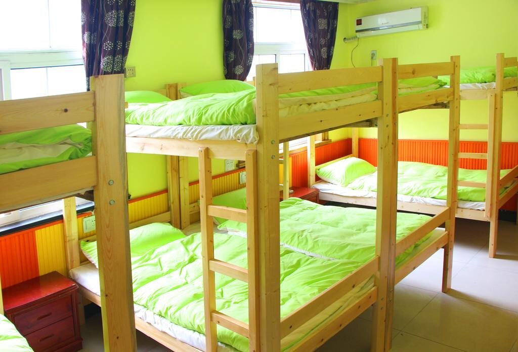 Цзясинь: Seven Years Later Hostel