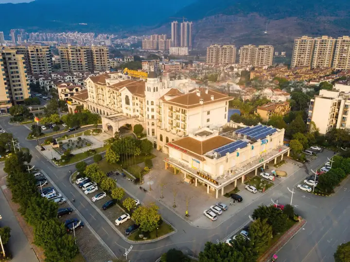Цзиньюань: Country Garden Phoenix Hotel YangShan
