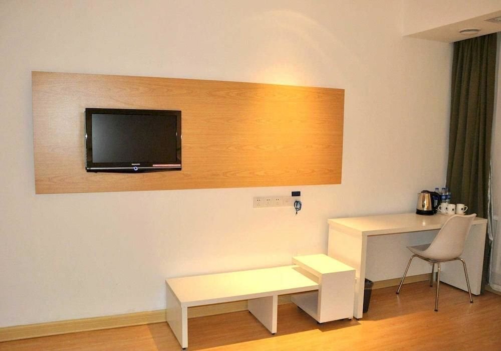 Лянфан: Motel-Langfang High Speed Railway Station Heping Road Branch