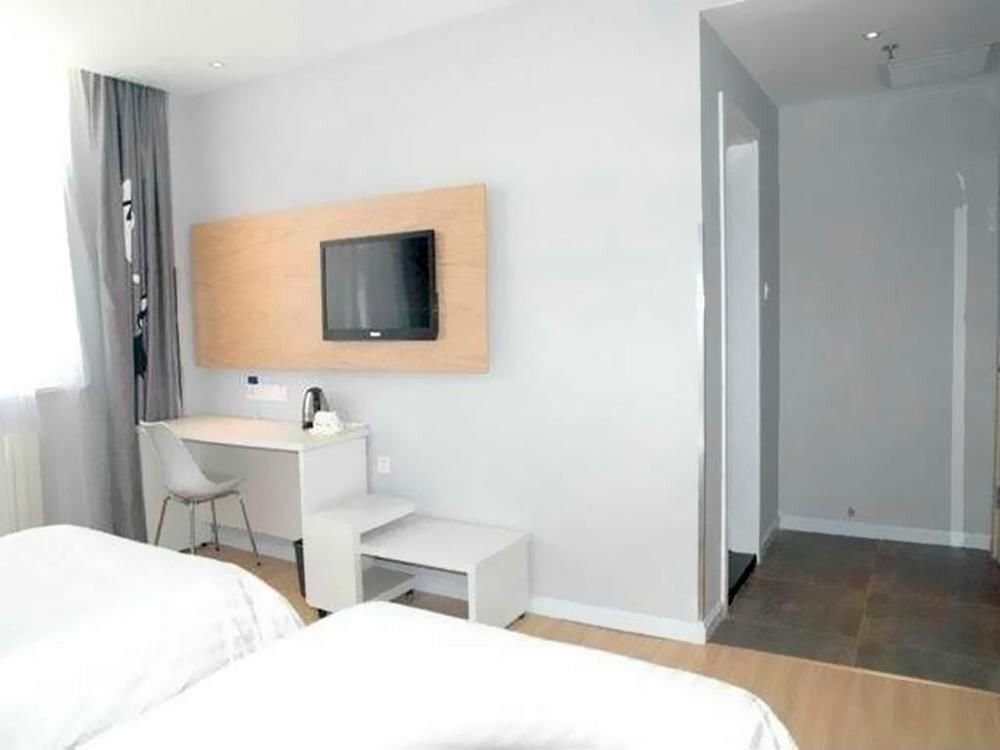 Лянфан: Motel-Langfang High Speed Railway Station Heping Road Branch