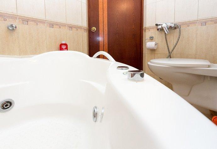 Москва: ApartLux (АпартЛюкс) на Зацепском Вале 4 стр. 1