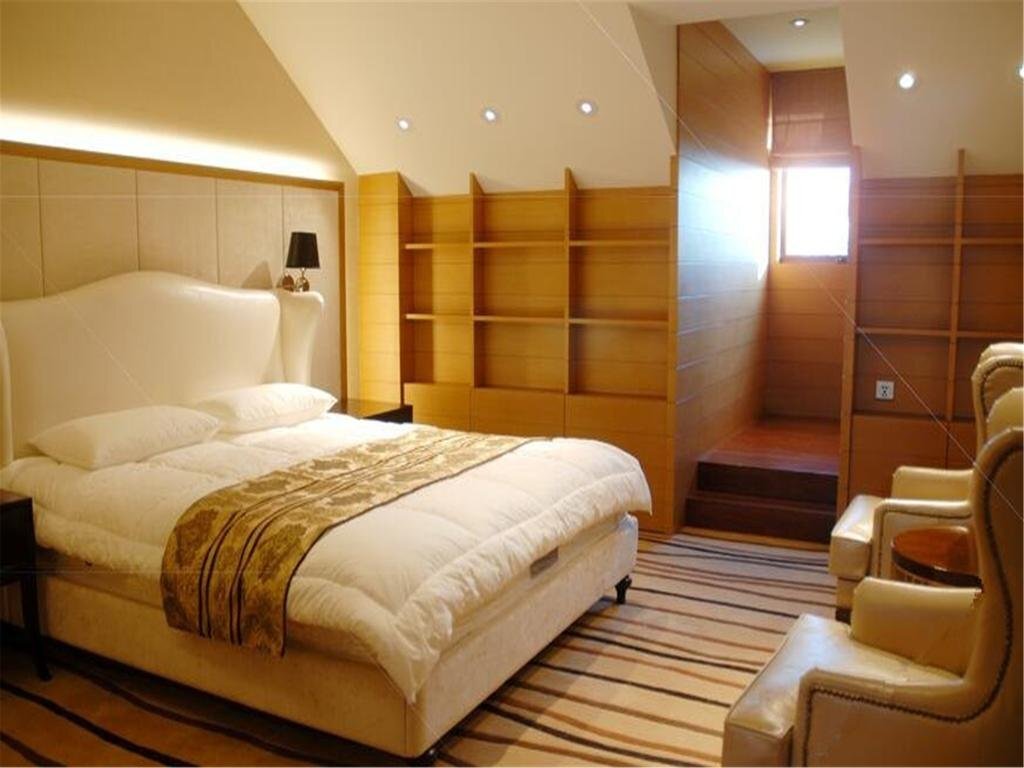 Пекин: Beijing Oriental Provence Center Club