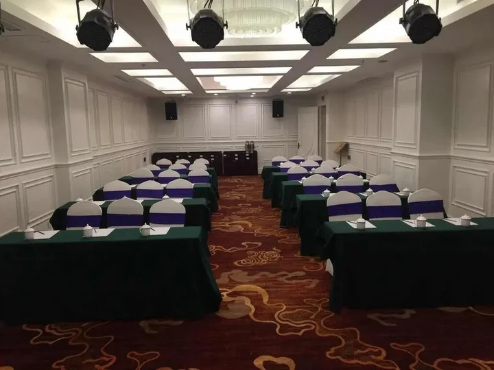 Ляньюньган: Century Fate International Hotel