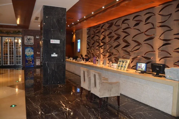 Ляньюньган: Century Fate International Hotel