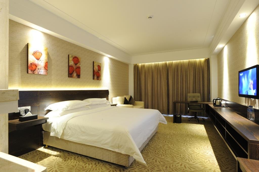Вэйхай: Vienna Hotel
