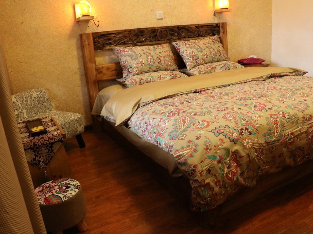 Шангри-Ла: Zangyu Taoyuan Inn