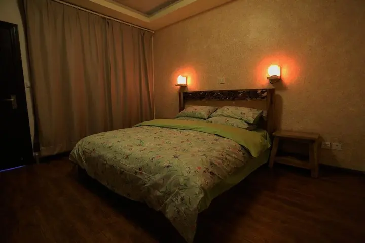 Шангри-Ла: Zangyu Taoyuan Inn