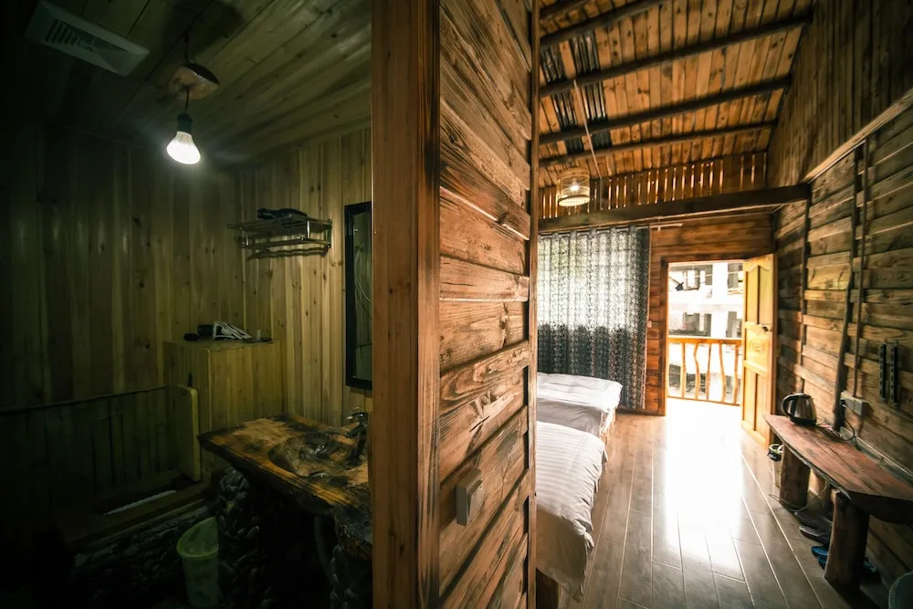 Чжанцзяцзе: Wind Wood inn