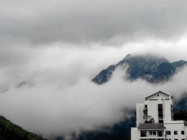 Хуаншань: Huizhou culture Inn