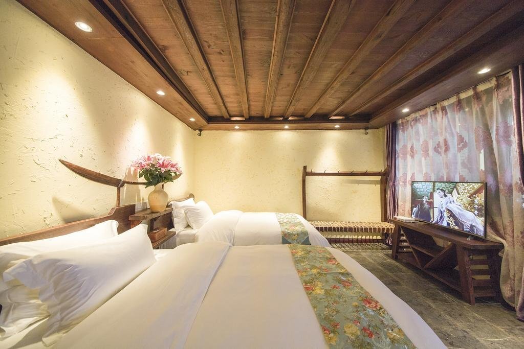 Лицзян: Charming Time Inn