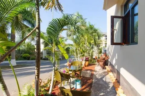 Цзинхун: Pu’er Tea Boutique Inn